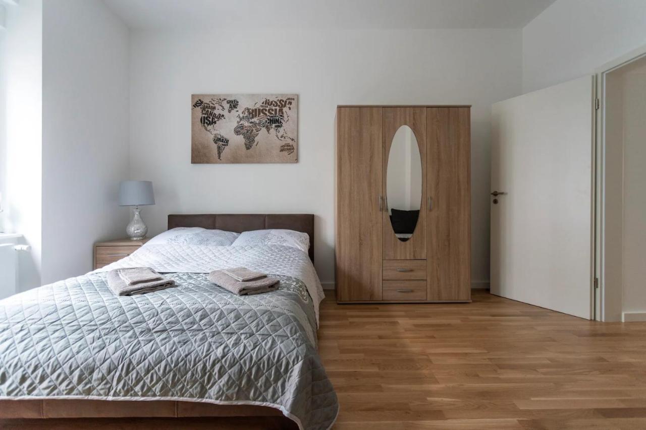 A Stylish Apartment In The Center Of True Берлин Экстерьер фото