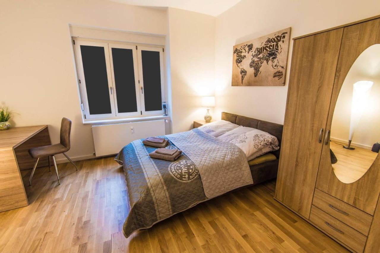 A Stylish Apartment In The Center Of True Берлин Экстерьер фото